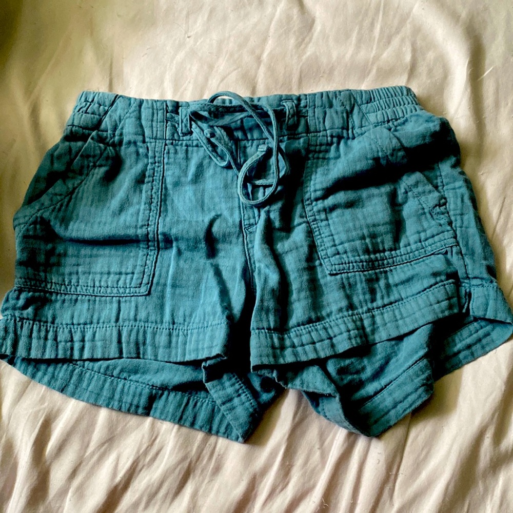 XS women shorts